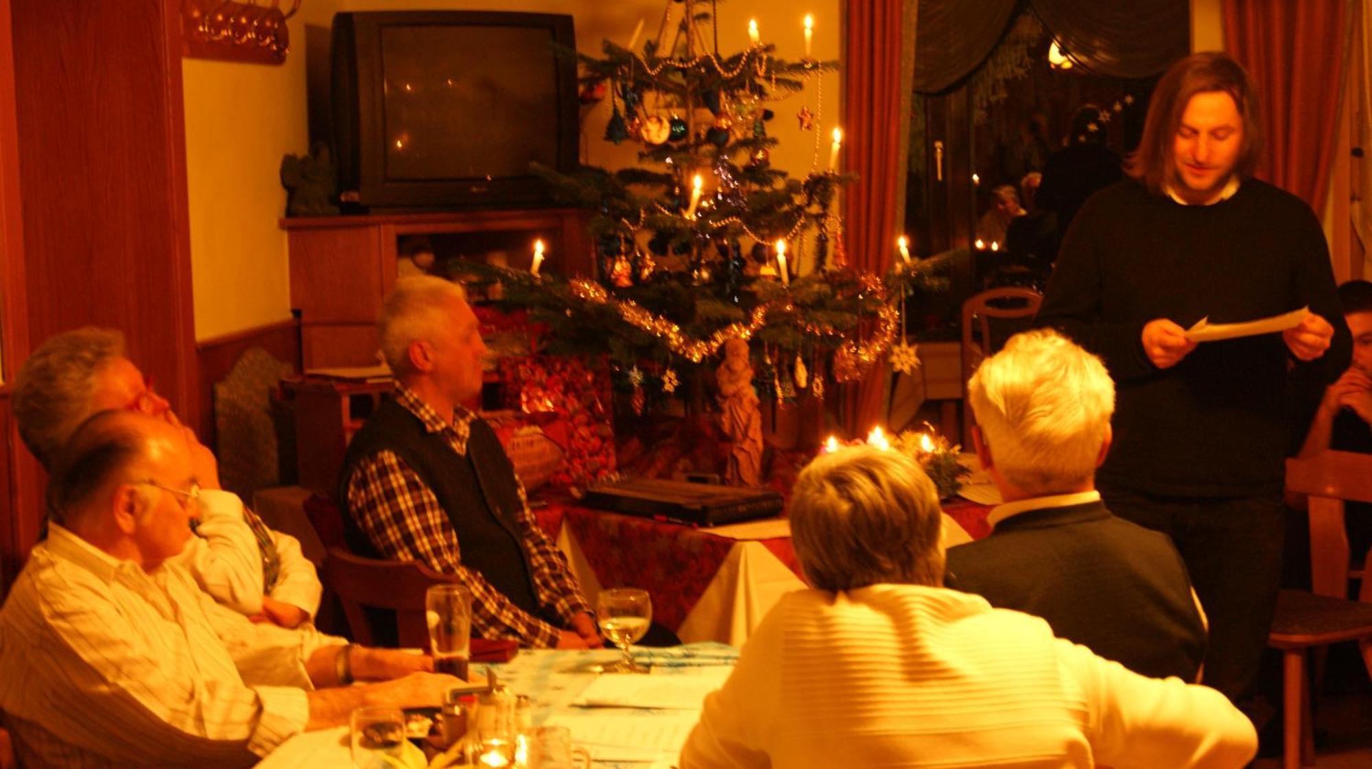 Gasthof Pension St. Wolfgang เคียร์ชแบร์ก อัม เวคเซล ภายนอก รูปภาพ
